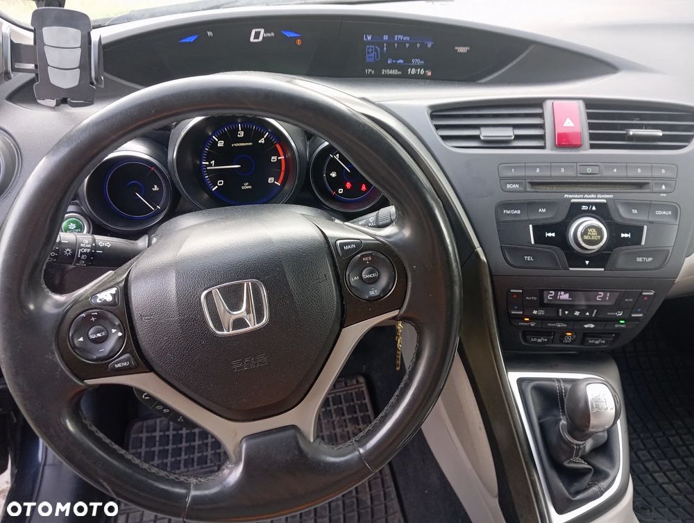 Honda Civic 1.6 i-DTEC Comfort Black Edition - 12