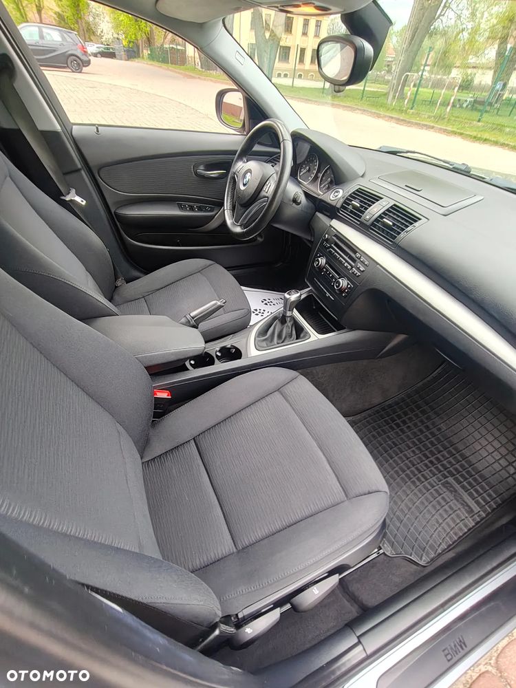 BMW Seria 1 - 11
