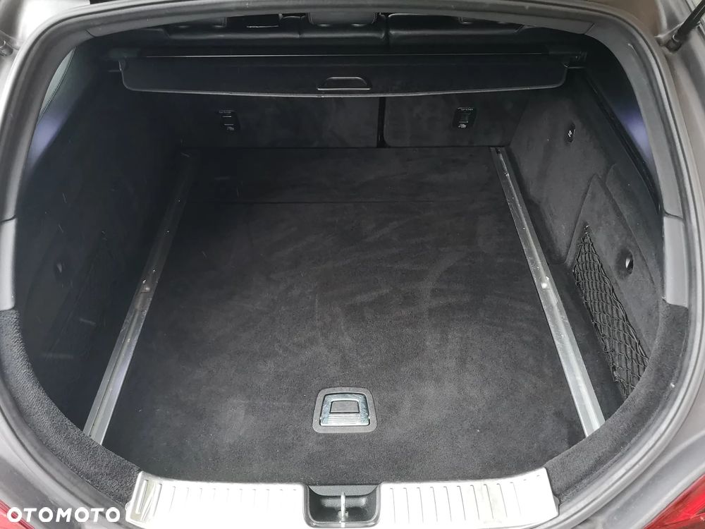 Mercedes-Benz CLS - 28