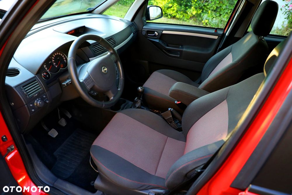 Opel Meriva - 9