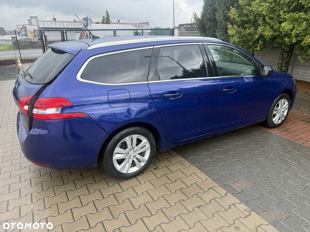 Peugeot 308 - 6