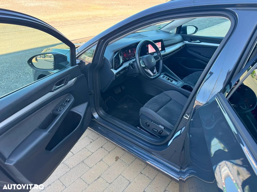 Volkswagen Golf - 9