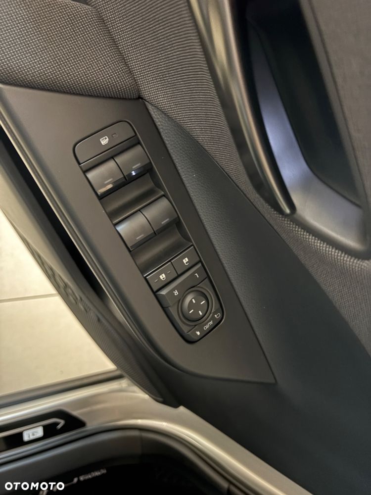 Toyota C-HR 1.8 Hybrid Style - 11