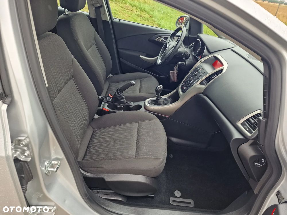 Opel Astra 1.4 Turbo Edition - 26