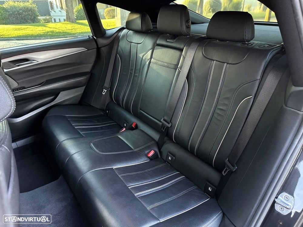 BMW 630 Gran Turismo d Pack M - 45