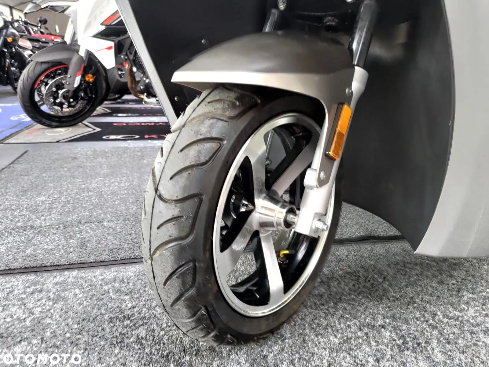 iamelectric Inny - 10