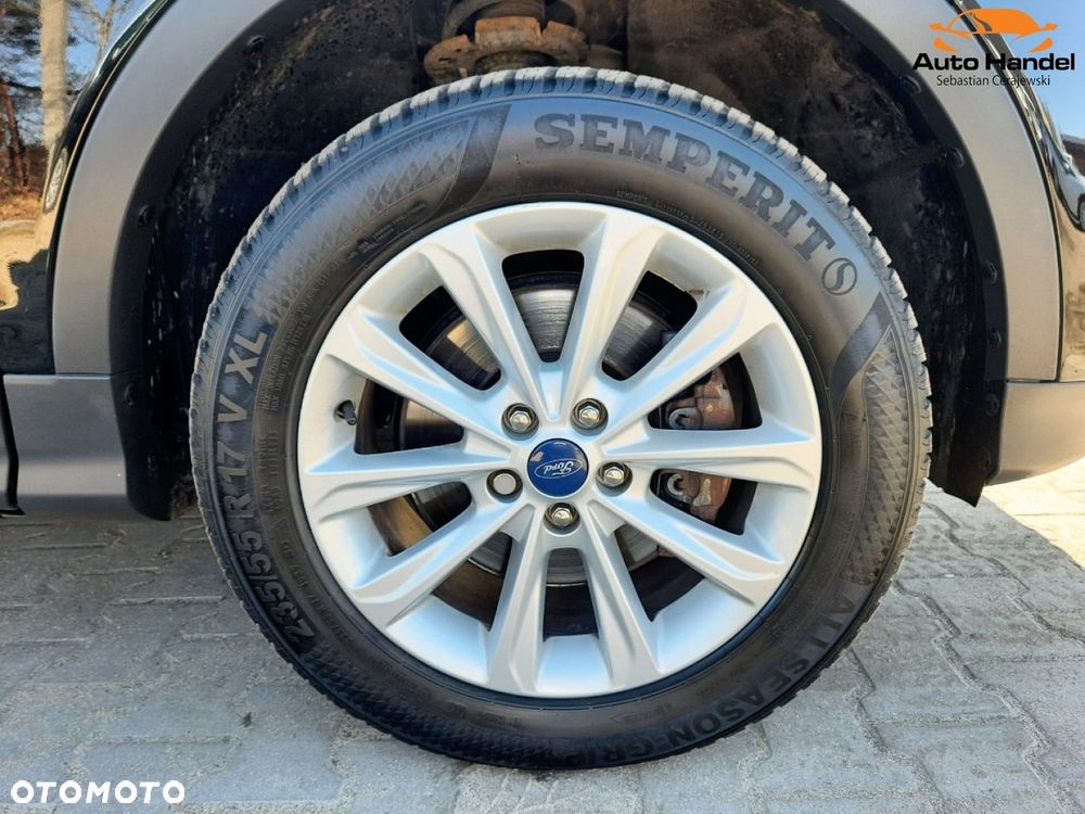 Ford Kuga 1.5 EcoBoost 4x4 Titanium - 37