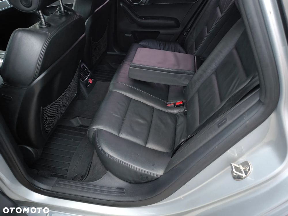 Audi A6 Allroad - 19