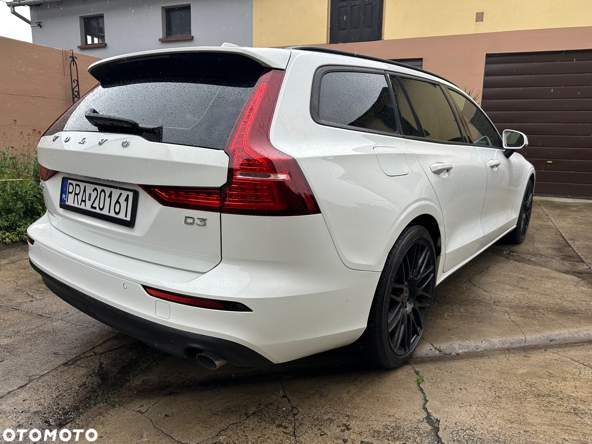 Volvo V60 D3 Momentum - 19