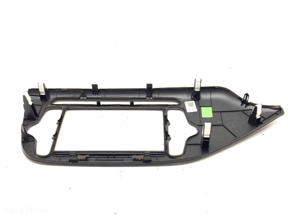 RAMKA RADIA  KIA CEE'D (JD) 2012 - 2018 1.4 CVVT 73 kW [100 KM] benzyna 2012 - 2018 84740-A2200 - 2