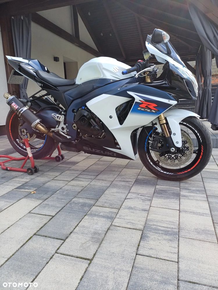 Suzuki GSX-R - 4