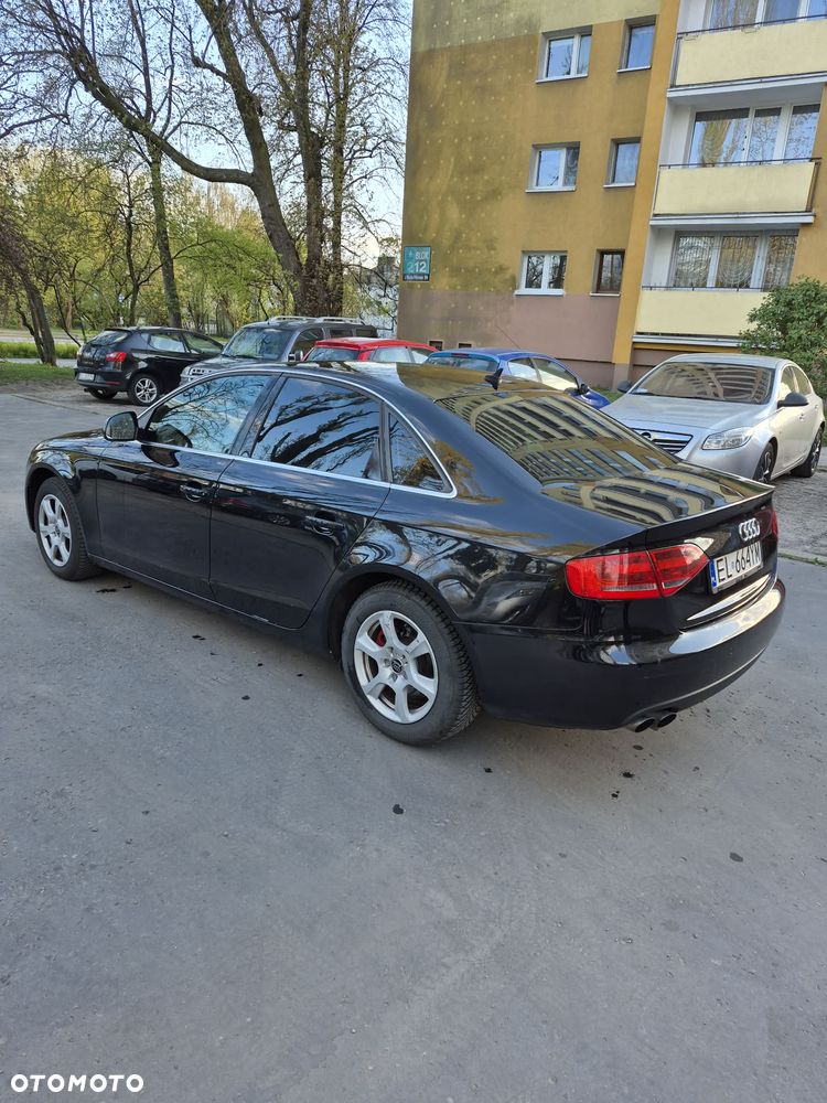 Audi A4 Limousine 2.0 TDI - 7