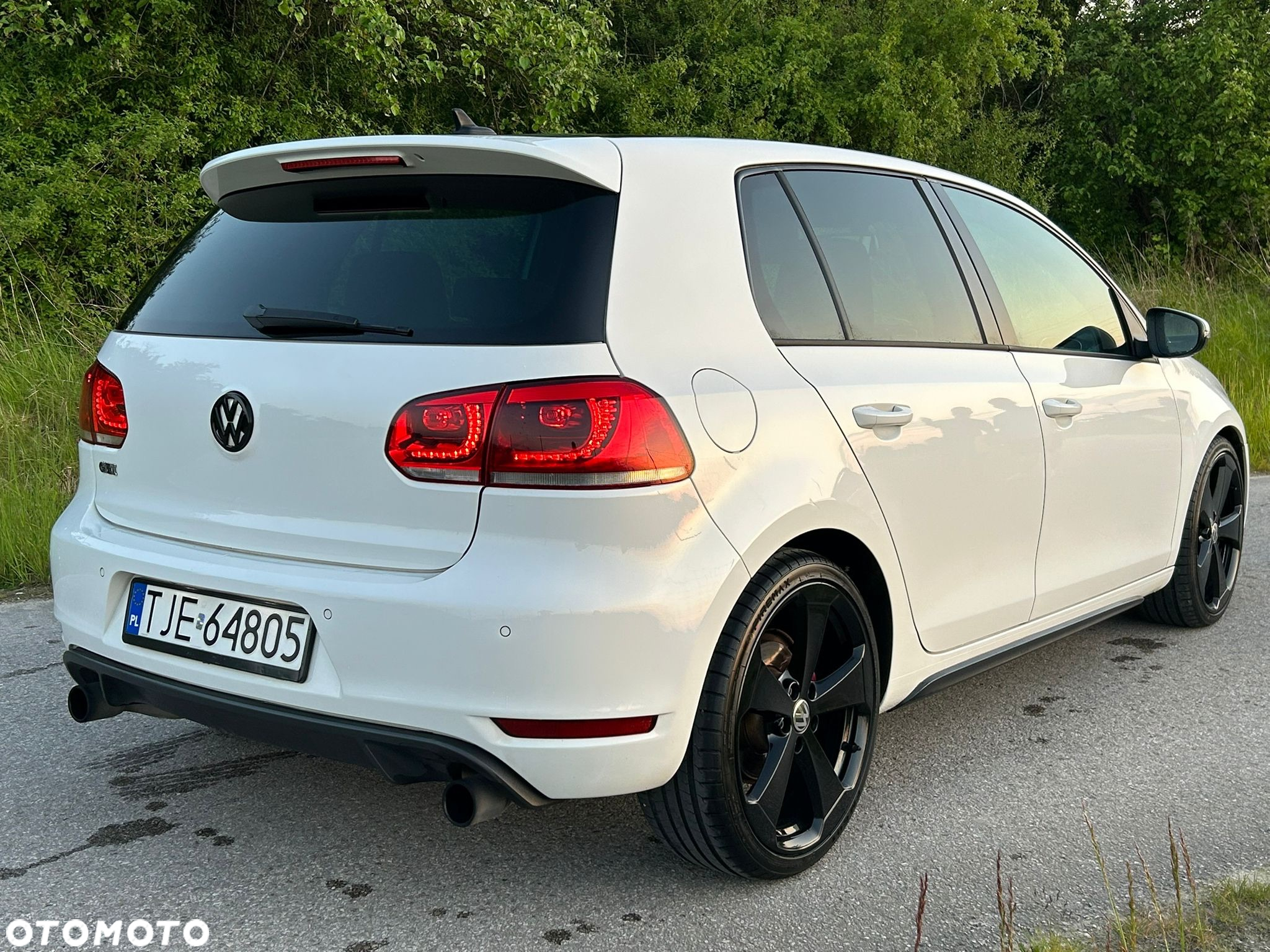 Volkswagen Golf VI 2.0 TSI GTI - 8