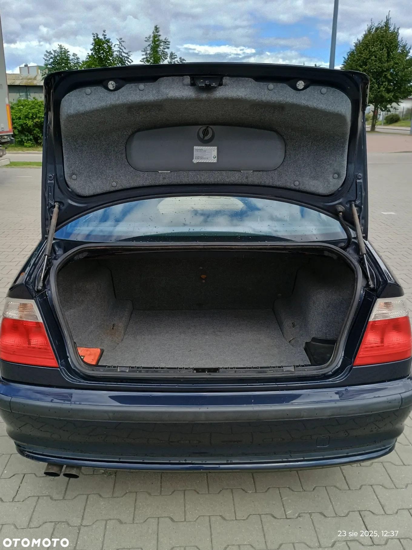 BMW Seria 3 320i - 9