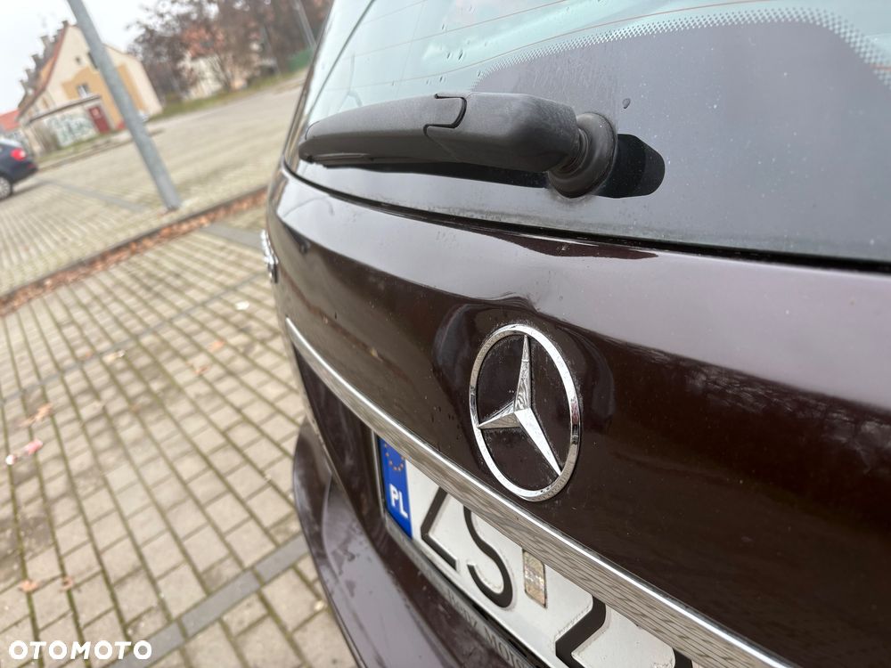 Mercedes-Benz Klasa C 250 CGI Automatik BlueEFFICIENCY Avantgarde - 10