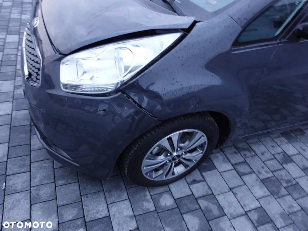 Kia Venga 1.6 CVVT Dream Team Edition - 11