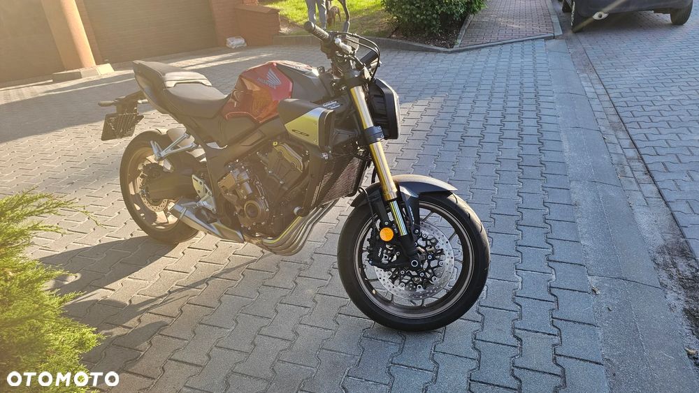 Honda CB - 7