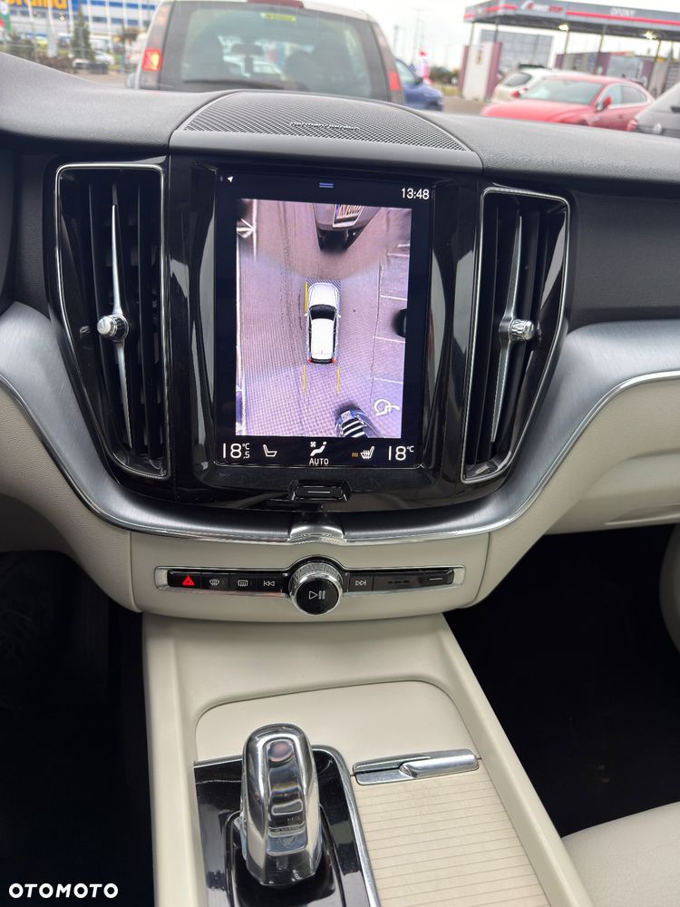 Volvo XC 60 T8 Twin Engine AWD Geartronic Inscription - 11