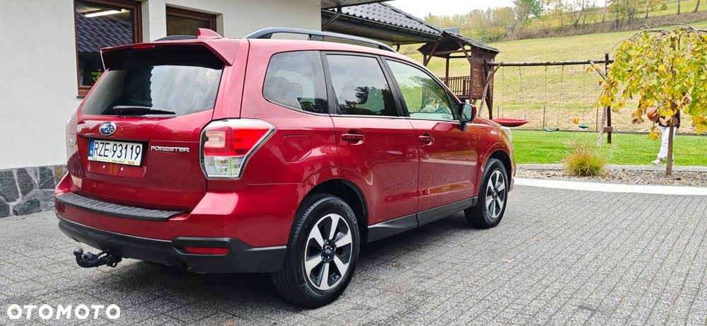 Subaru Forester 2018 photo 3