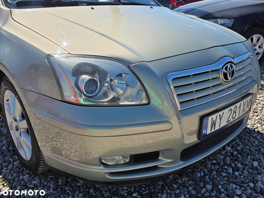Toyota Avensis 2.0 VVT-i Sol - 6