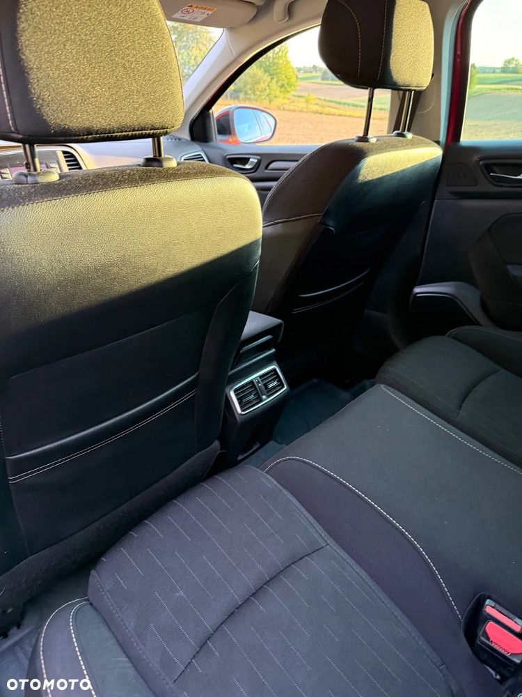 Renault Megane - 8