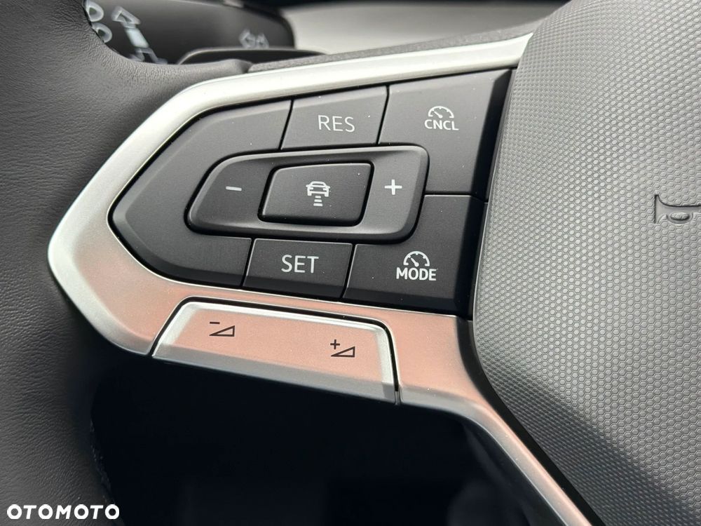 Volkswagen Golf 1.5 eTSI mHEV Pure DSG - 27