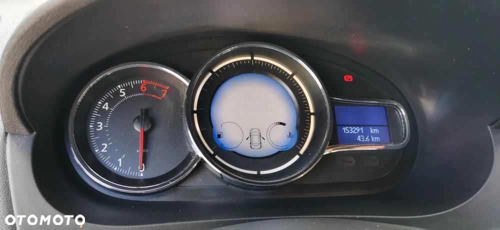 Renault Fluence 1.6 16V Limited - 8