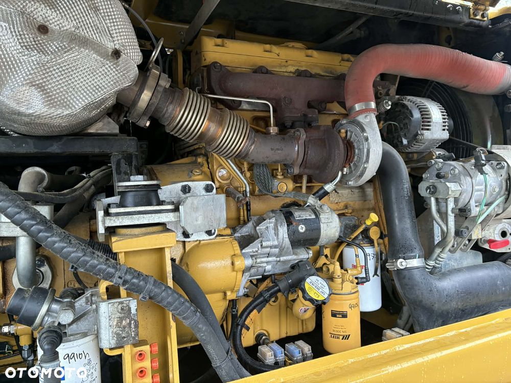 Caterpillar M 315D ROTOTILT SZCZYPCE PODPORY - 12