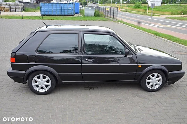 Volkswagen Golf 1.6 GTD TD - 9