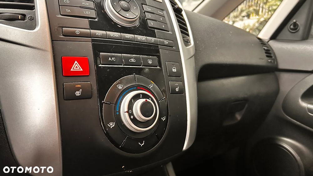 Kia Venga 1.4 M - 13