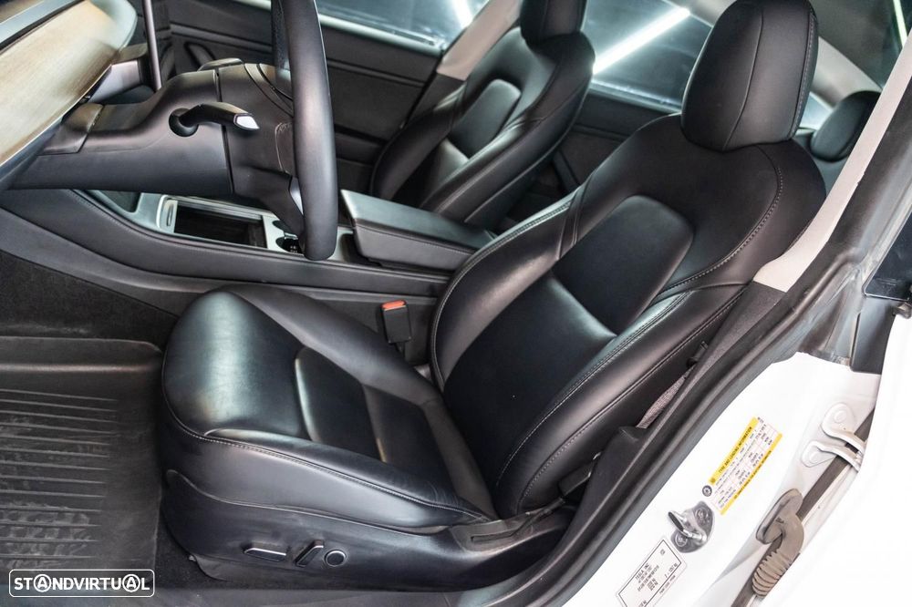 Tesla Model 3 Long Range Tração Integral Premium - 36