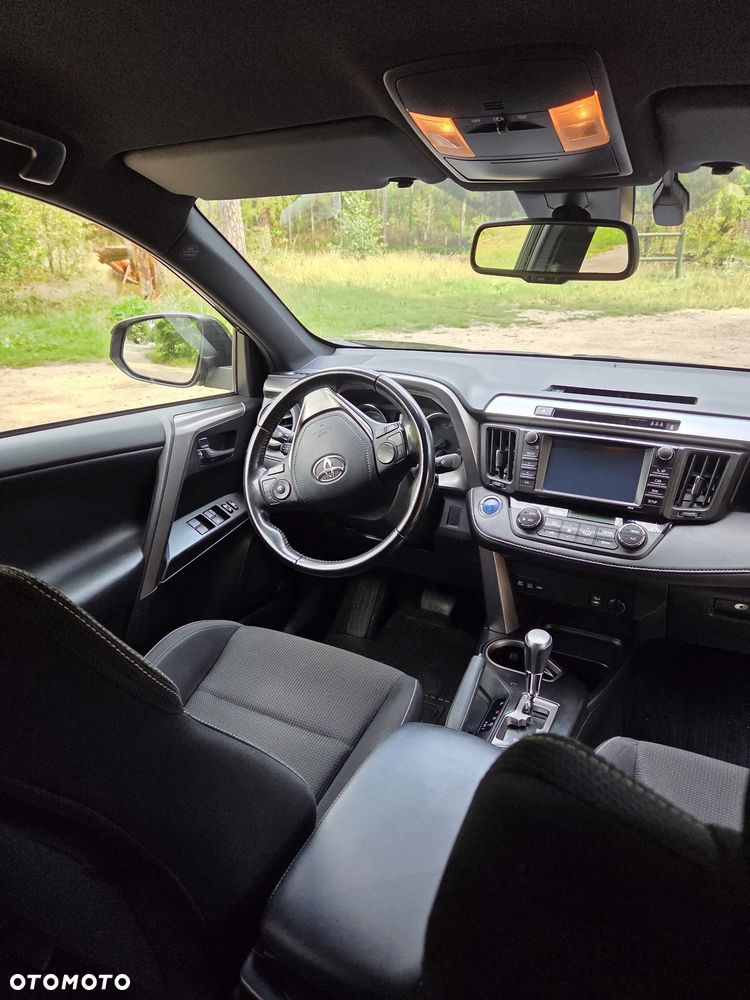Toyota RAV4 Hybrid Style 4x4 - 8