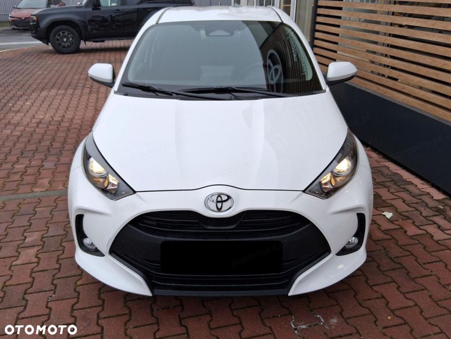 Toyota Yaris - 3