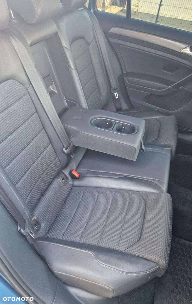 Volkswagen Golf VII 1.2 TSI BMT Comfortline - 19