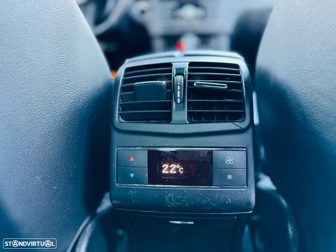 Mercedes-Benz E 250 CDi Avantgarde BlueEfficiency Auto. - 21