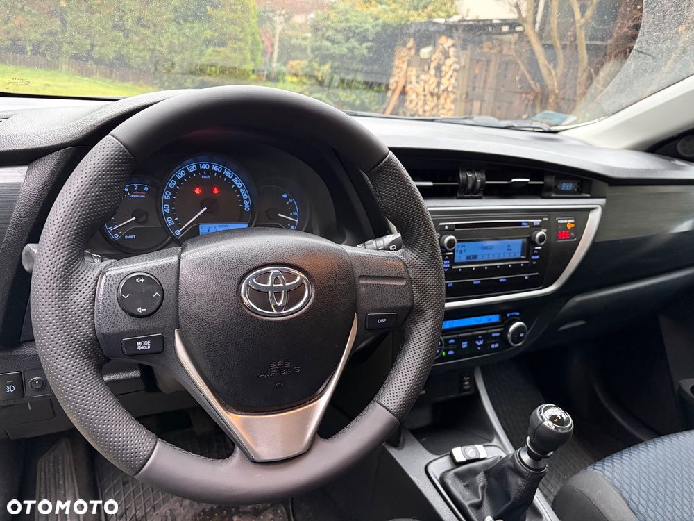 Toyota Auris 1.6 Dynamic - 16
