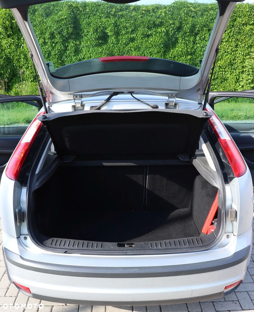 Ford Focus 1.8 TDCi FX Silver / Silver X - 12