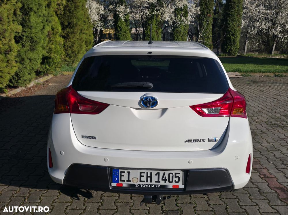 Toyota Auris - 10
