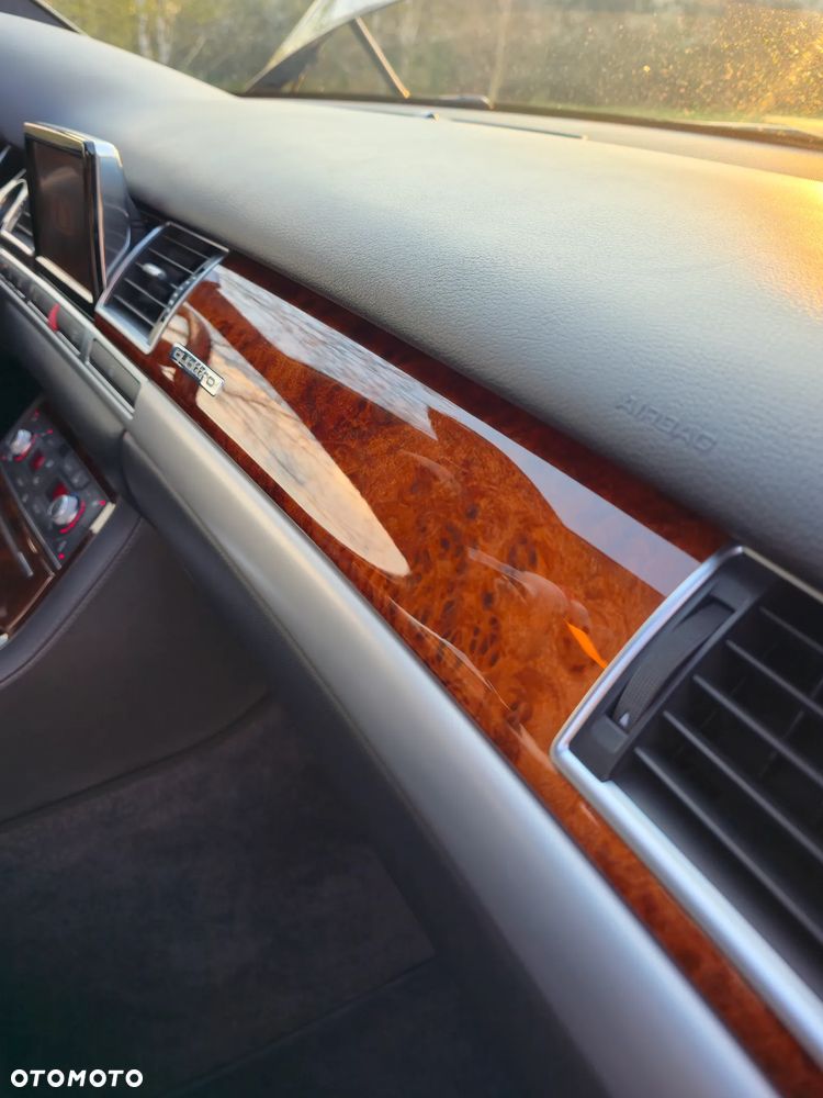 Audi A8 4.2 TDI L Quattro - 5
