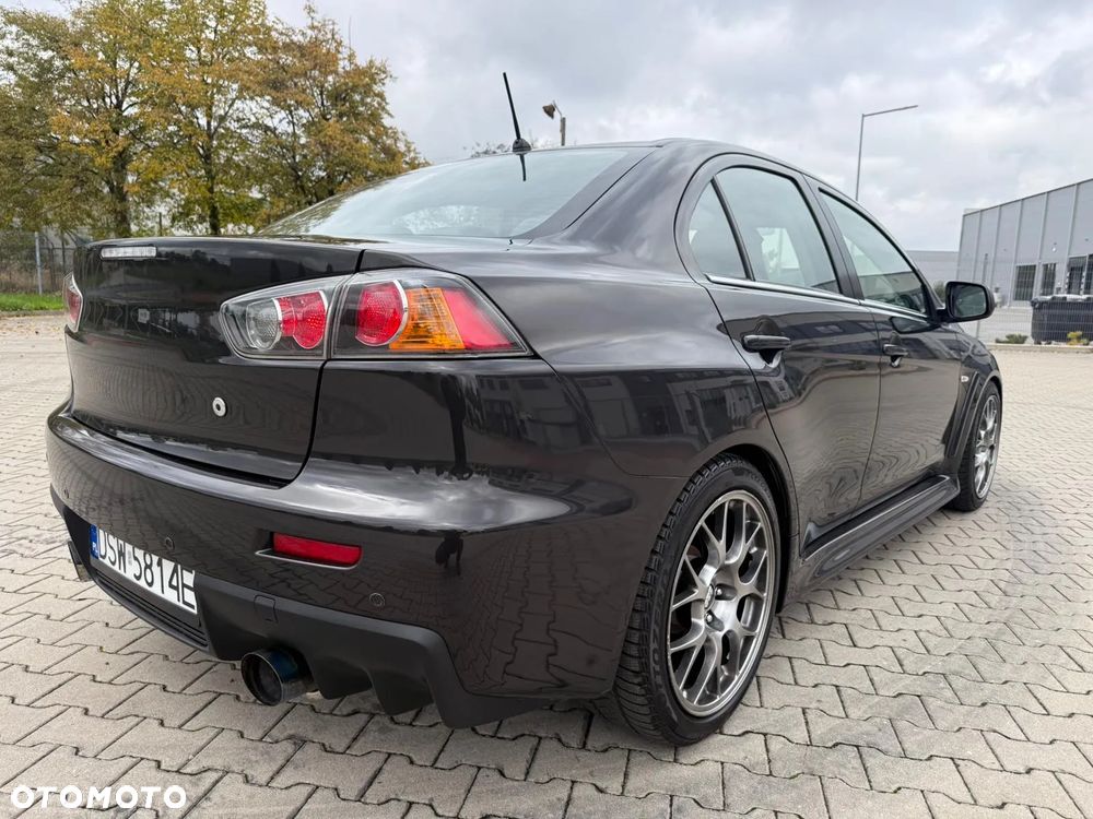 Mitsubishi Lancer Evolution - 17