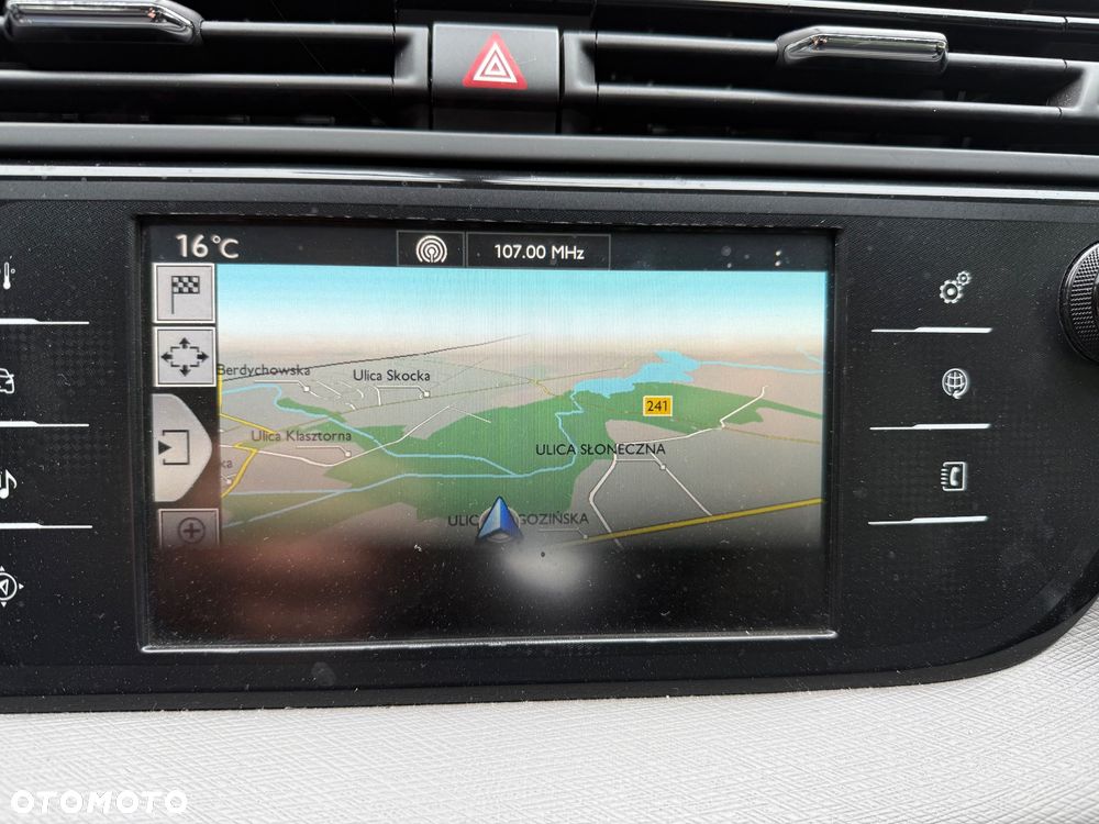 Citroën C4 Grand Picasso - 16