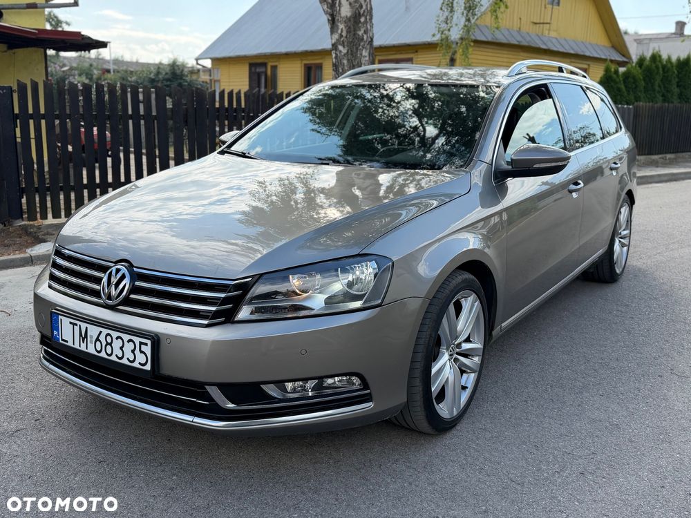 Volkswagen Passat 2.0 Blue TDI SCR Highline - 9