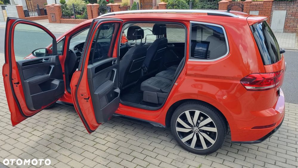Volkswagen Touran - 5