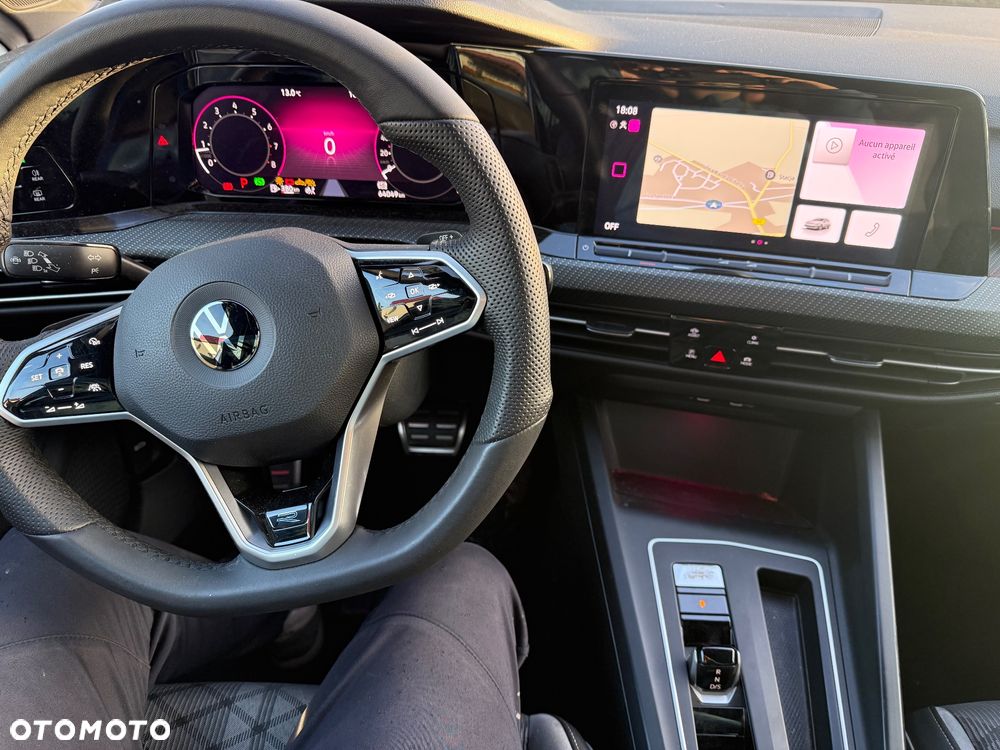 Volkswagen Golf 1.5 eTSI OPF DSG R-Line - 13