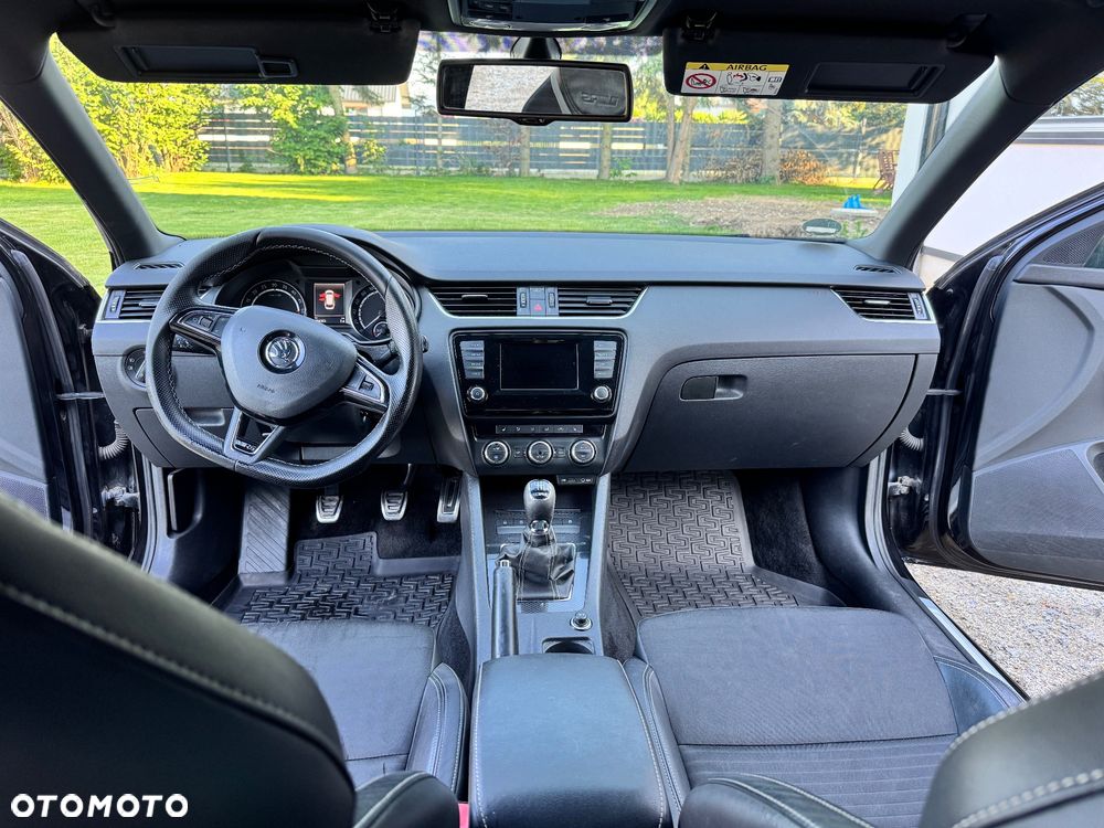 Skoda Octavia 2.0 TDI (Green tec) RS - 11
