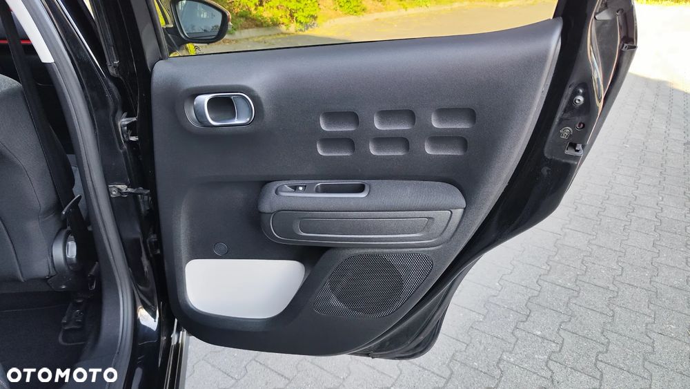 Citroën C3 1.2 PureTech Shine S&S - 25