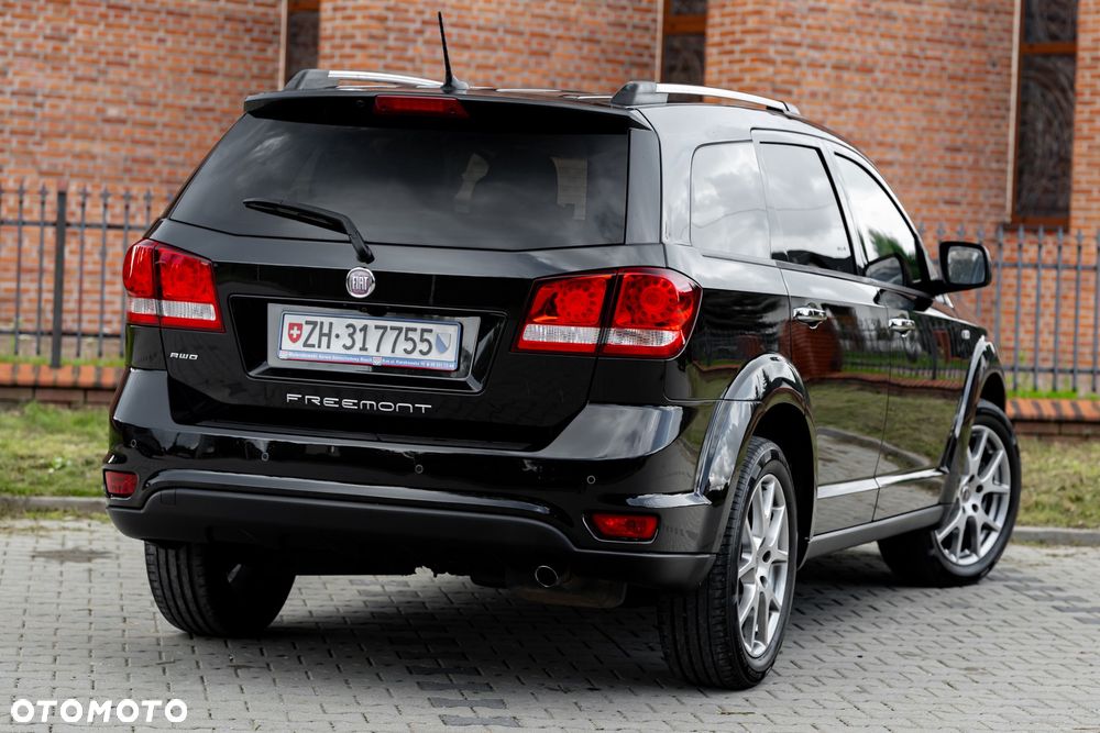 Fiat Freemont 2.0 Multijet 16V DPF Automatik Allrad Lounge - 12
