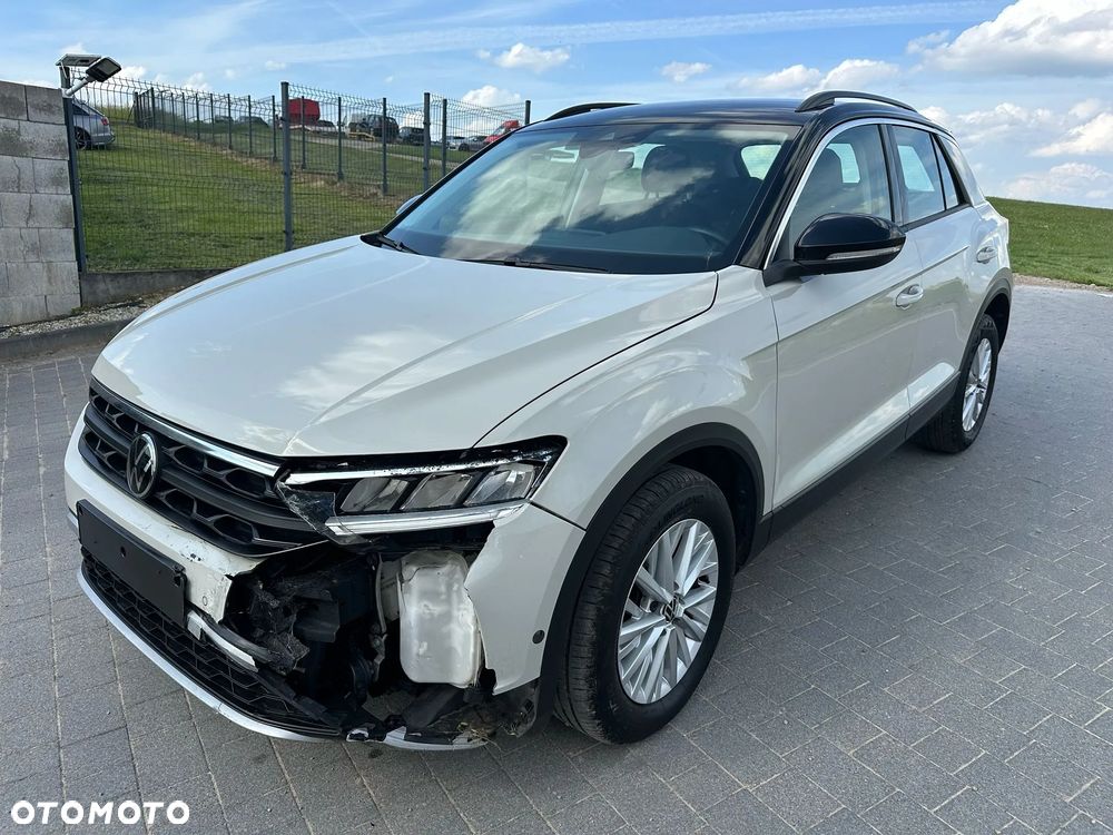Volkswagen T-Roc - 3