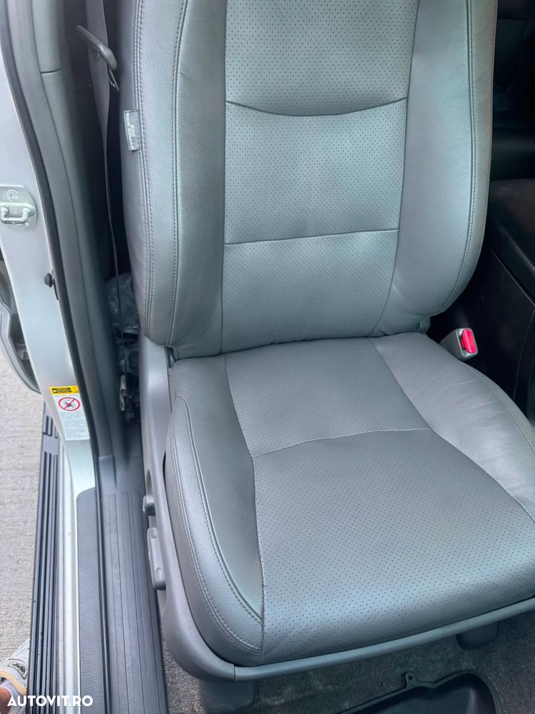 Toyota Land Cruiser 3.0 TD-4D Aut VIP - 5