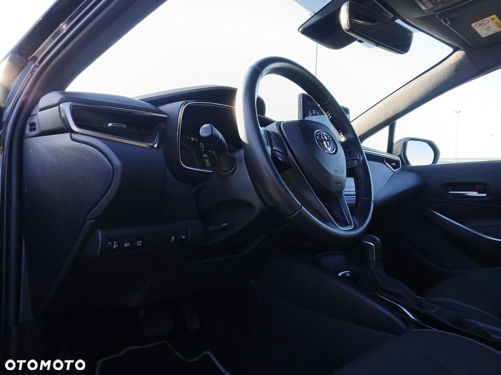 Toyota Corolla - 17